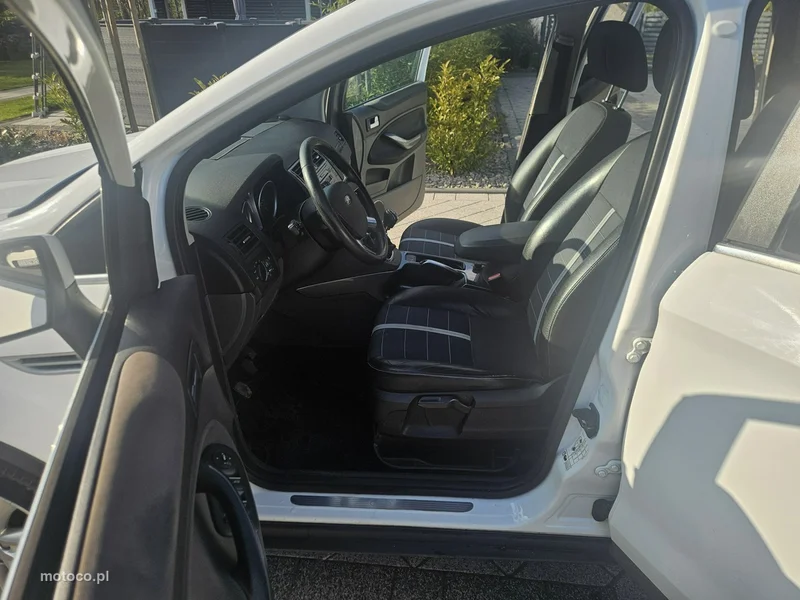 Ford Kuga I 8