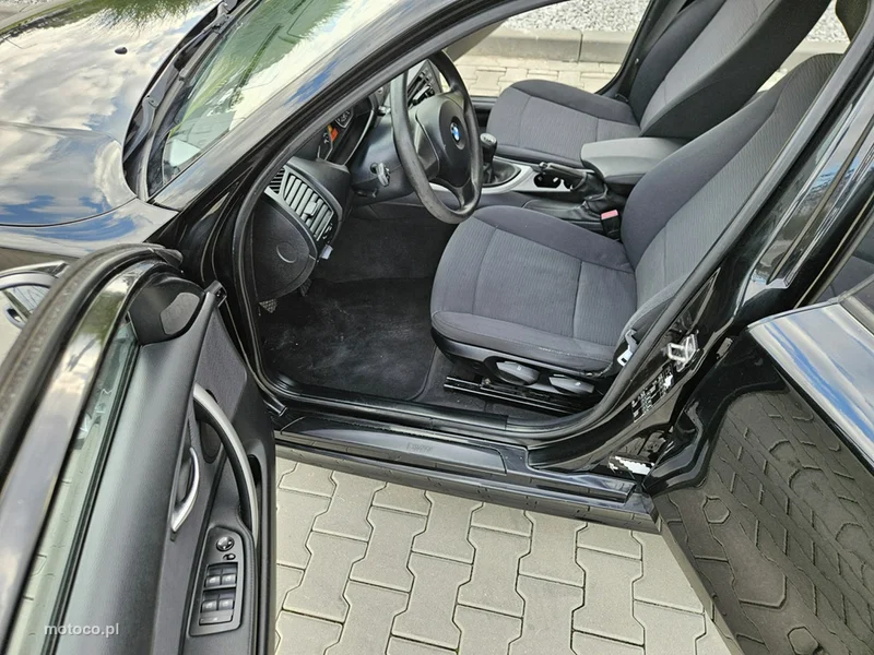 BMW Seria 1 E87 116 10