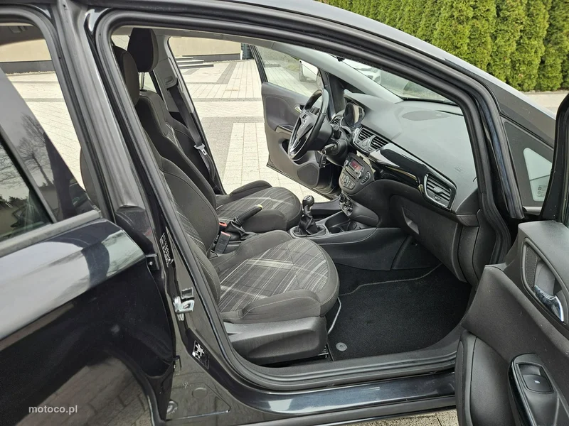 Opel Corsa E 11
