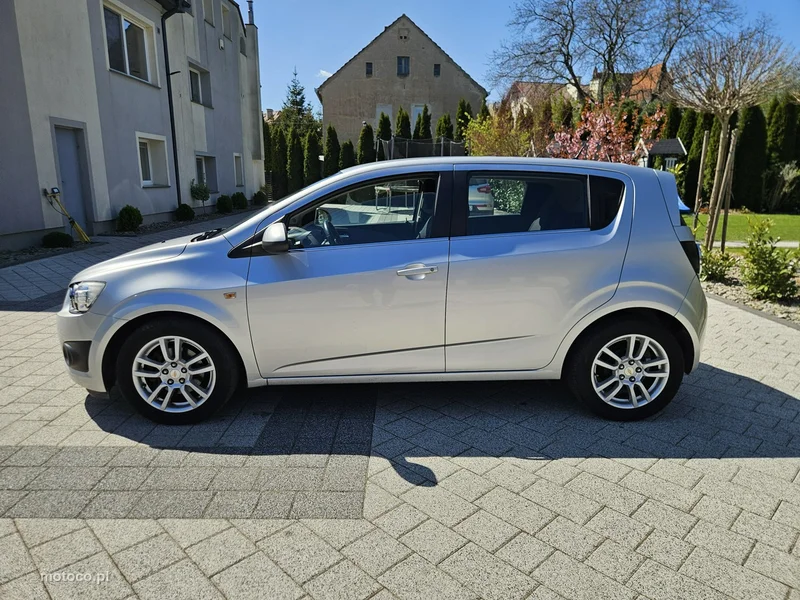 Chevrolet Aveo 4