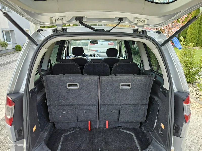 Ford Galaxy II 18