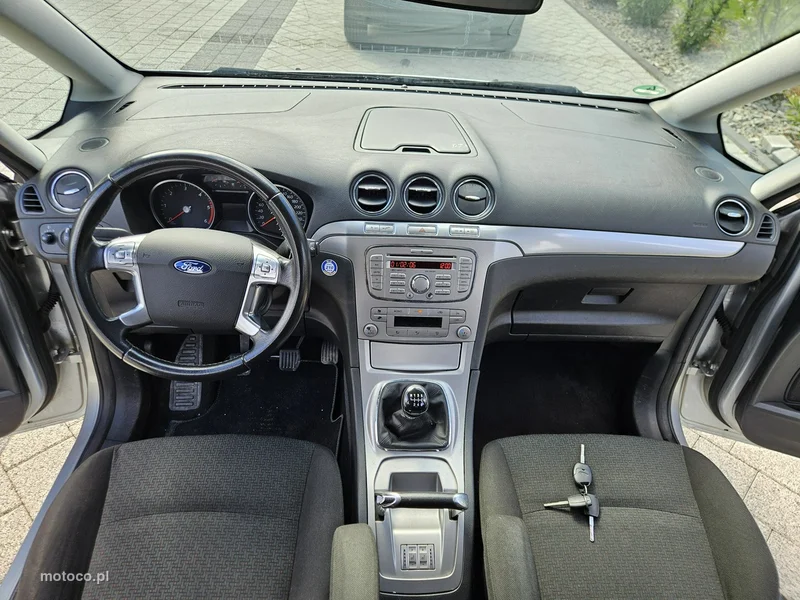 Ford Galaxy II 9