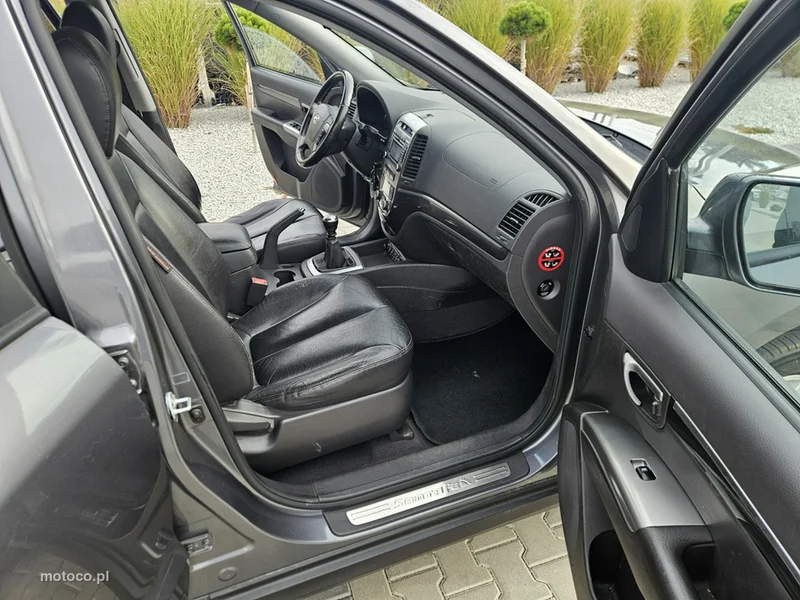 Hyundai SANTA FE 14