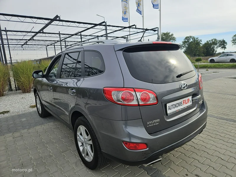 Hyundai SANTA FE 4