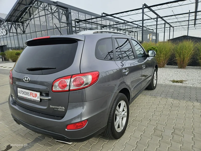 Hyundai SANTA FE 5