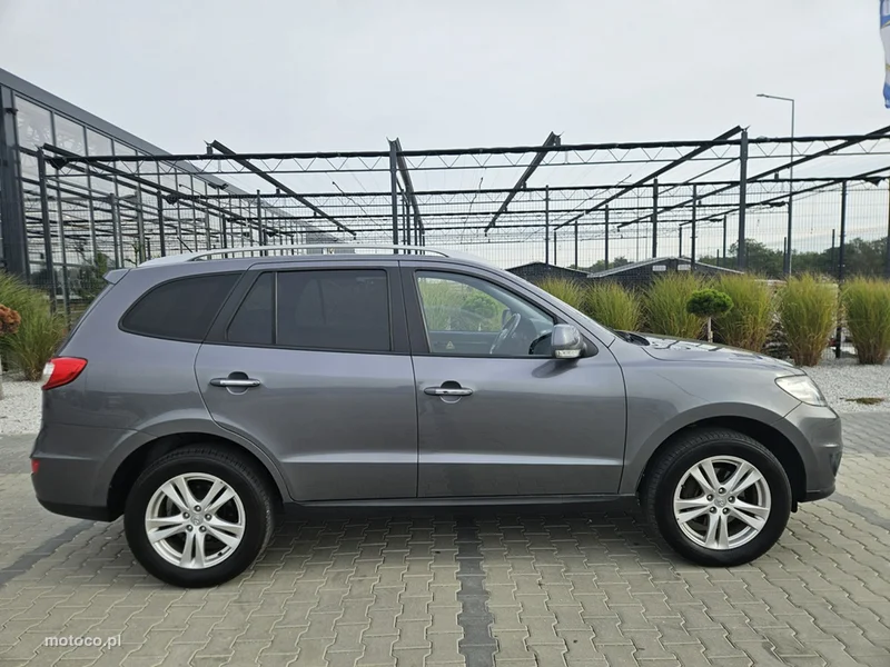 Hyundai SANTA FE 8
