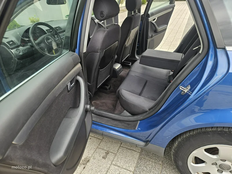 Audi A4 B6 12