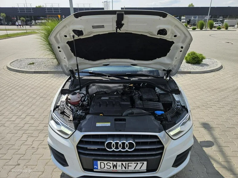 Audi Q3 8U 17