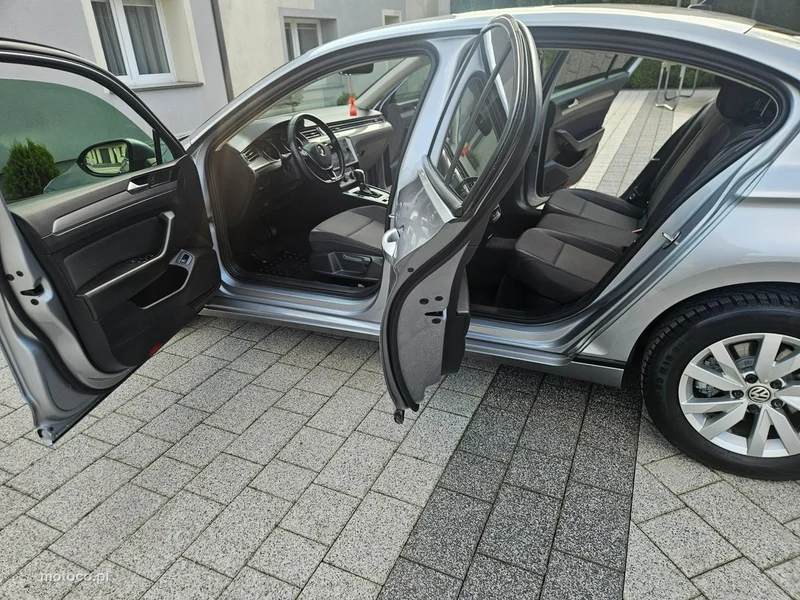 Volkswagen Passat B8 9