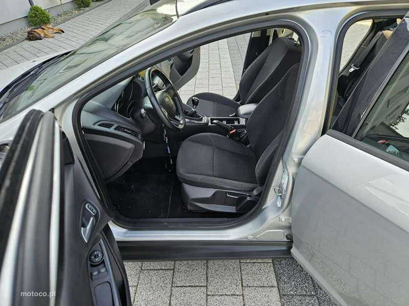 Ford Focus III 15