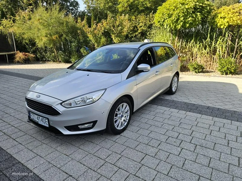 Ford Focus III 9
