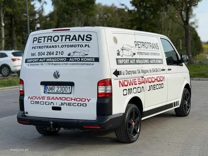 Volkswagen Transporter 9