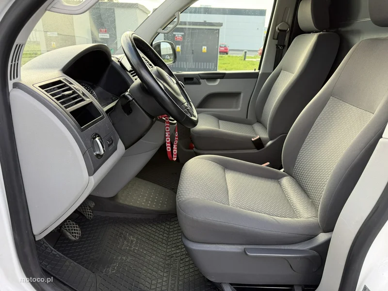 Volkswagen Transporter 13