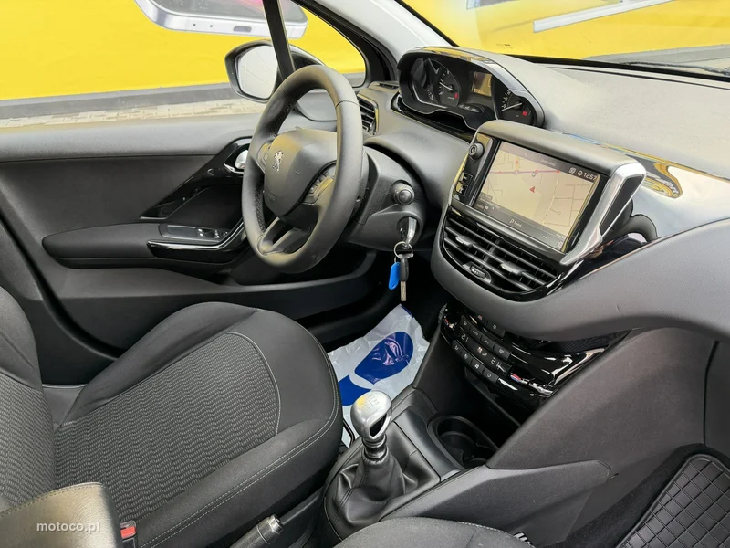 Peugeot 208 34