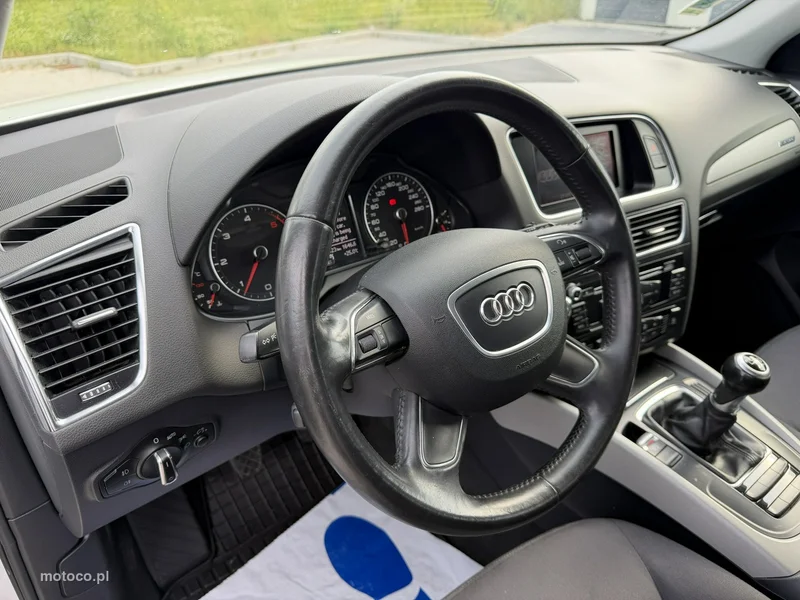 Audi Q5 8R 16