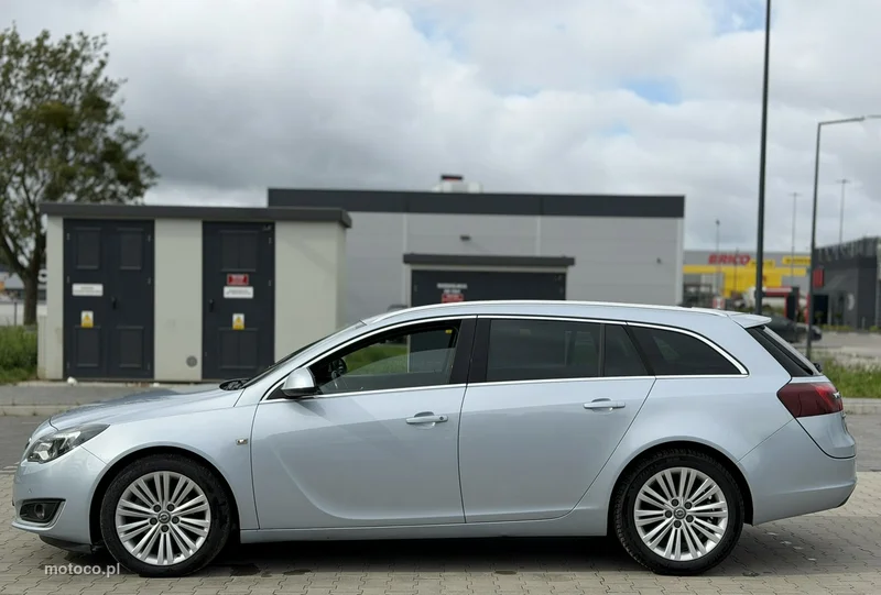 Opel Insignia A 6