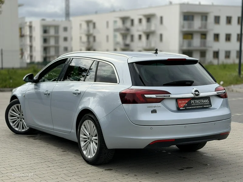 Opel Insignia A 7