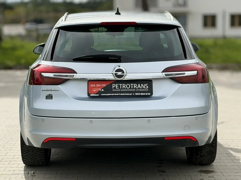 Opel Insignia A 9
