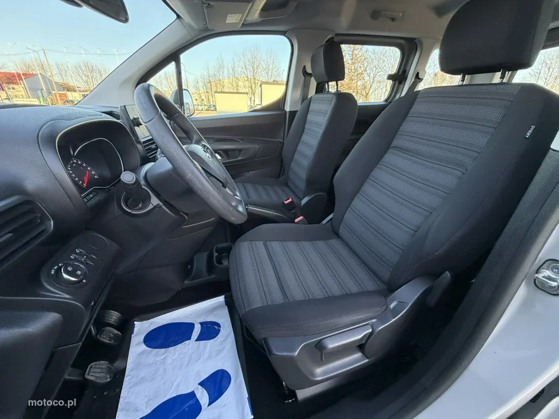 Opel Combo Life 15