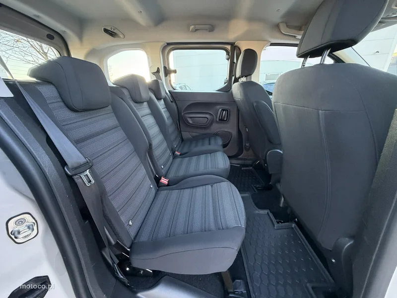 Opel Combo Life 29
