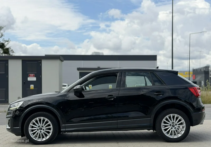 Audi Q2 6
