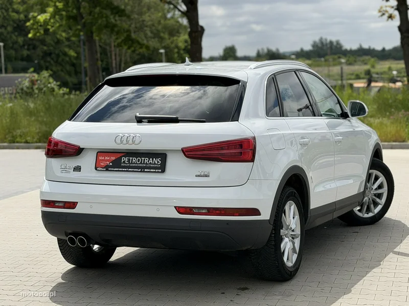 Audi Q3 8U 11
