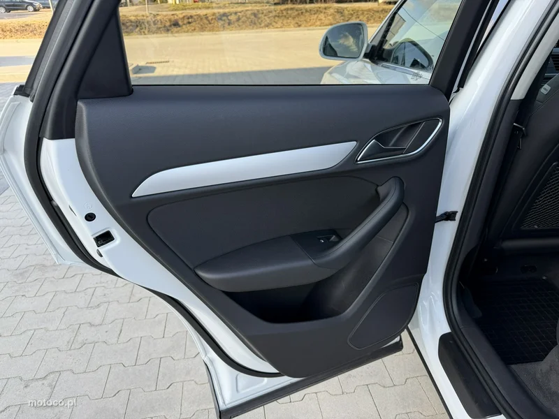 Audi Q3 8U 29