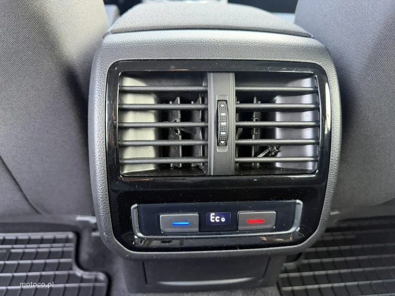 Volkswagen Passat B8 32