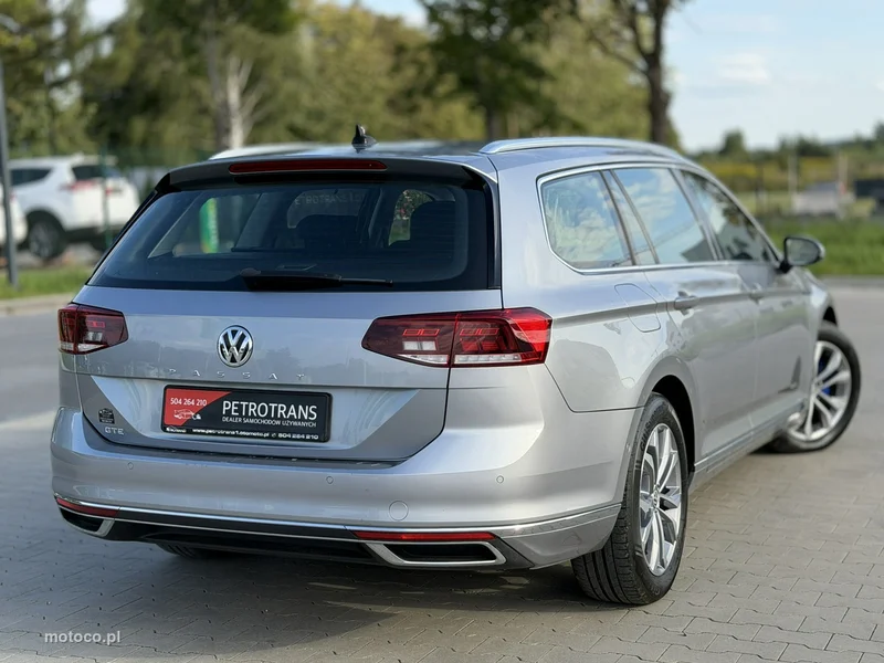 Volkswagen Passat B8 9