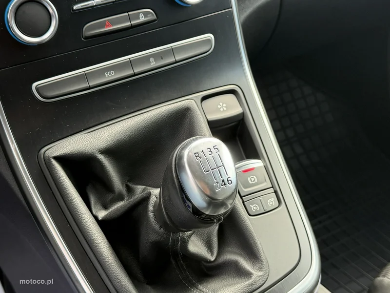 Renault Scenic IV 28