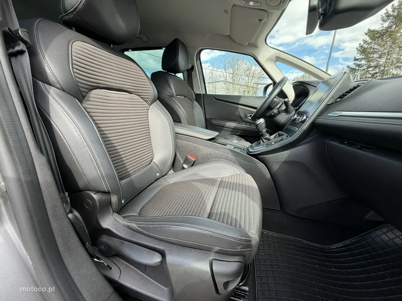 Renault Scenic IV 36