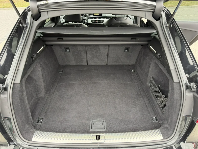 Audi A4 B9 36