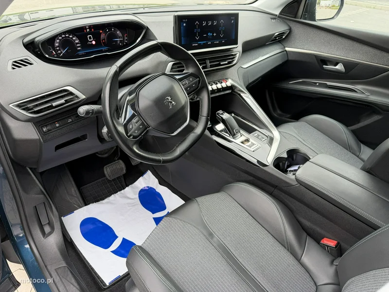 Peugeot 3008 16