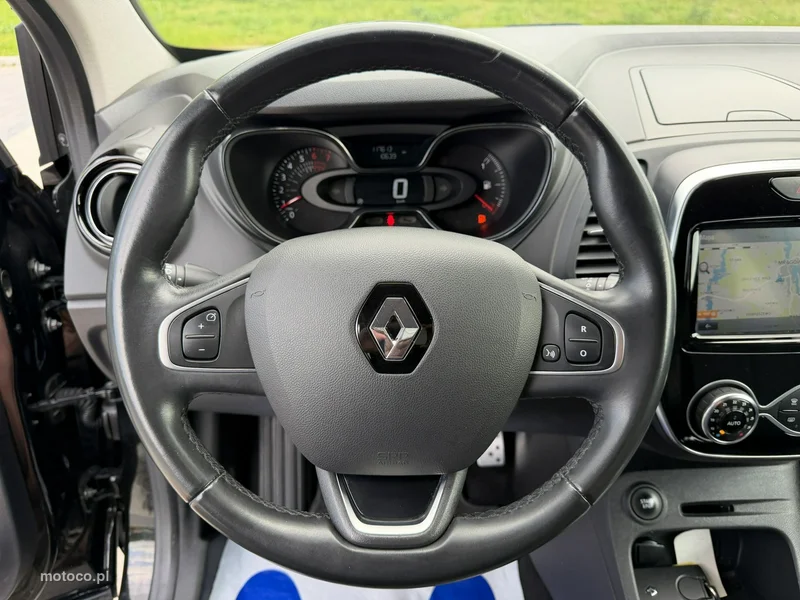 Renault Captur I 21