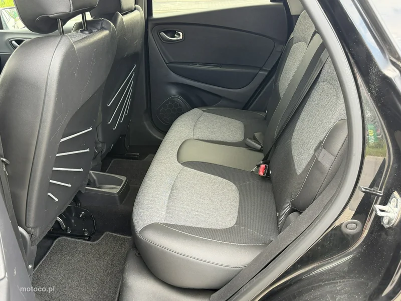 Renault Captur I 31