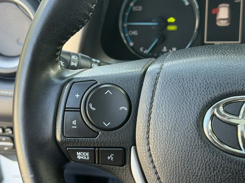 Toyota RAV 4 XA50 22