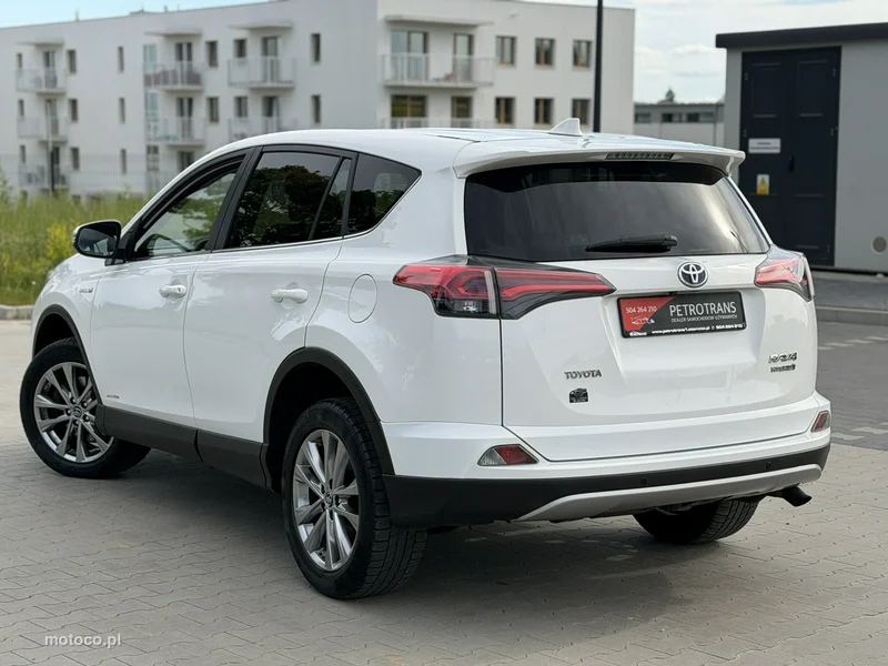 Toyota RAV 4 XA50 8