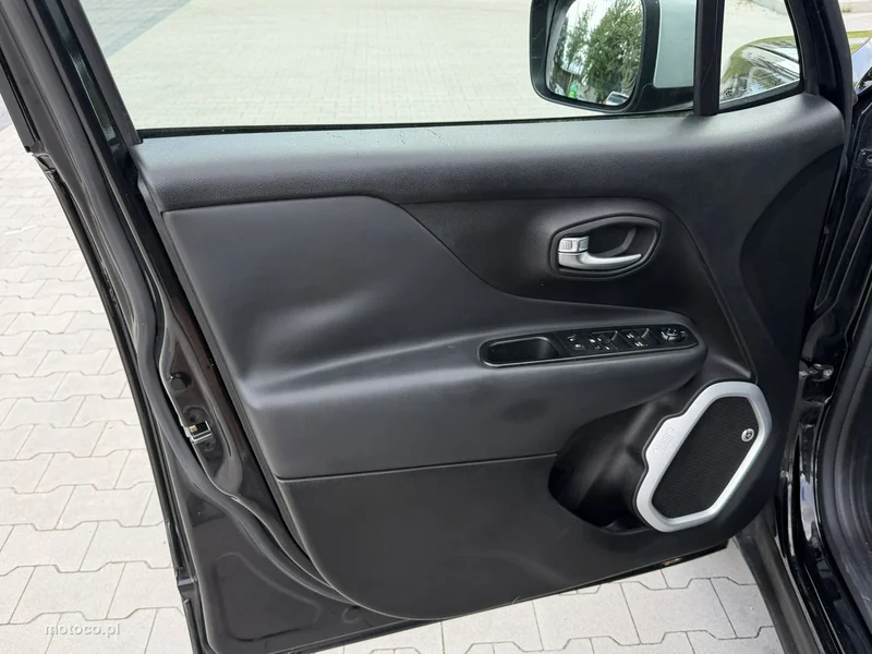 Jeep Renegade 12