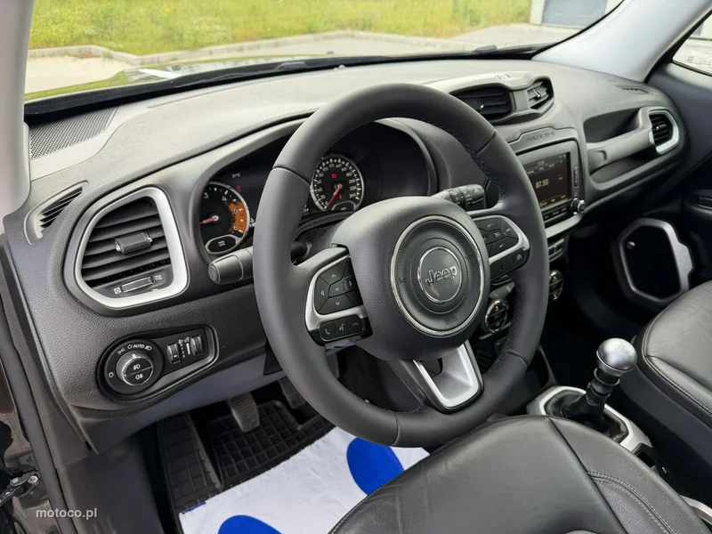 Jeep Renegade 17