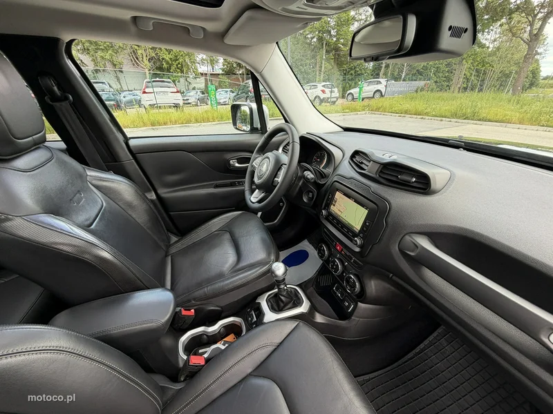 Jeep Renegade 34