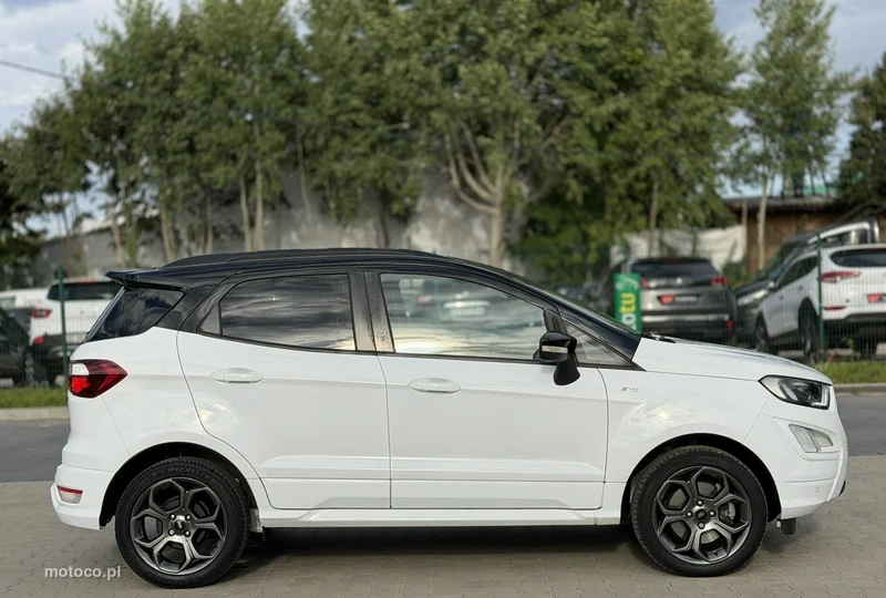 Ford EcoSport 12