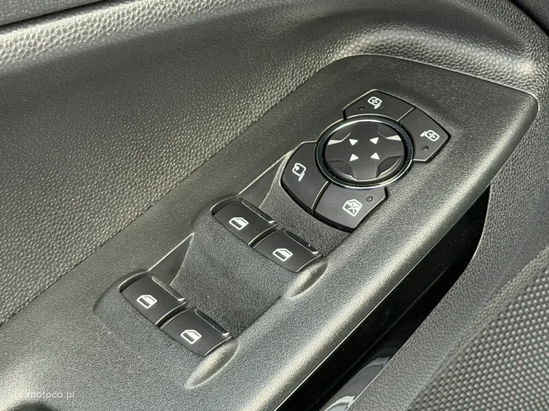 Ford EcoSport 16