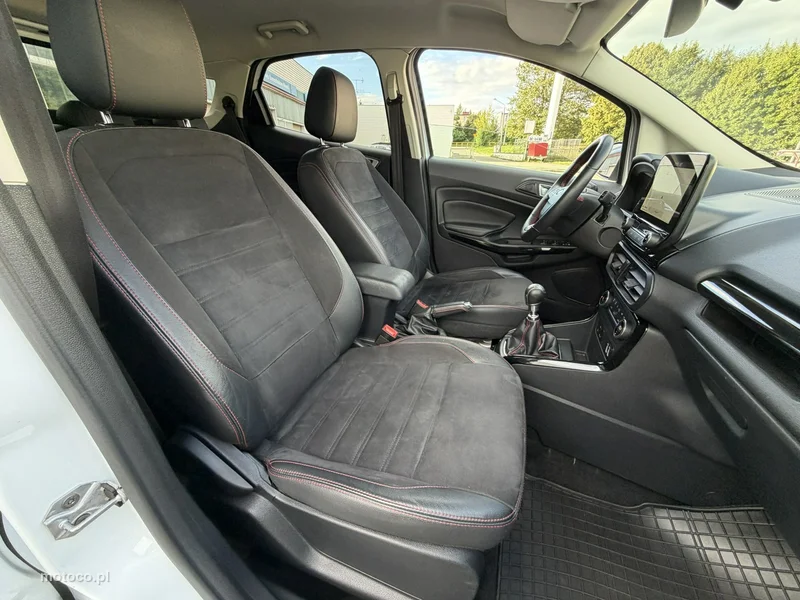 Ford EcoSport 34