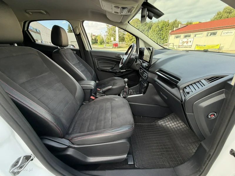 Ford EcoSport 35