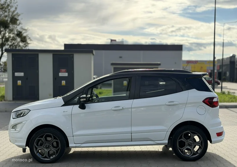 Ford EcoSport 6