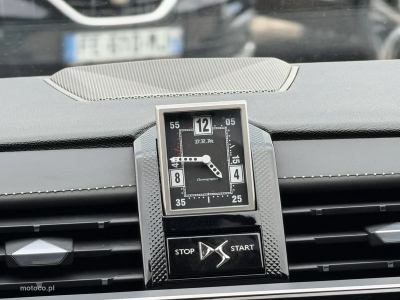 DS Automobiles DS 7 Crossback 24