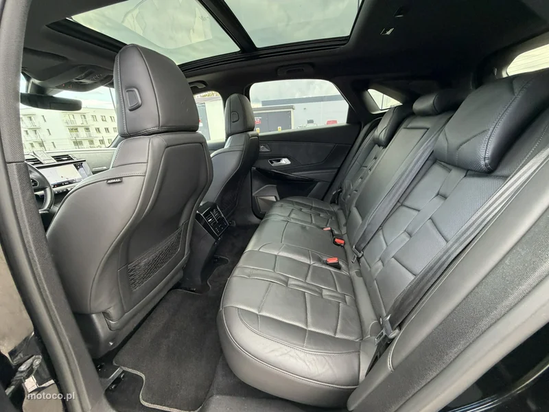 DS Automobiles DS 7 Crossback 30