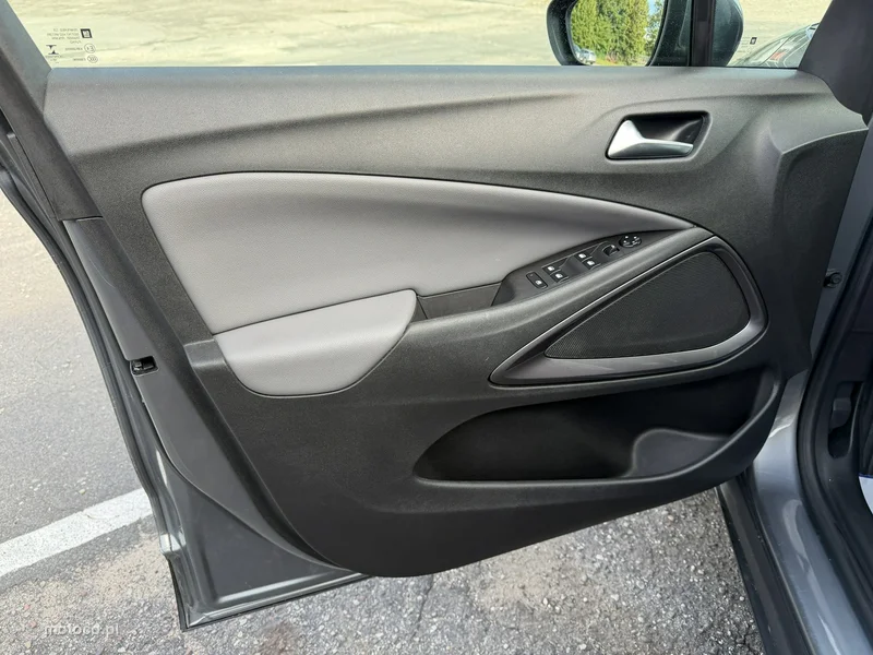 Opel Crossland X 15