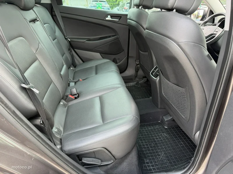 Hyundai TUCSON 32
