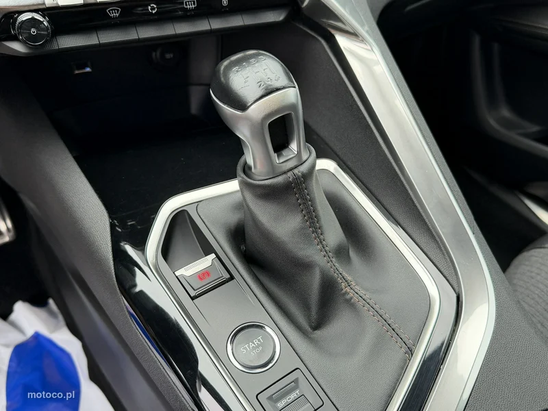Peugeot 5008 26